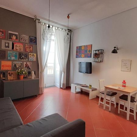 La Casa Di Flo Appartement Napels Buitenkant foto