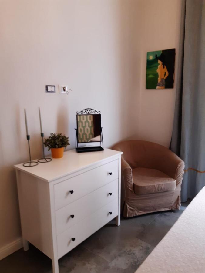 La Casa Di Flo Appartement Napels Buitenkant foto